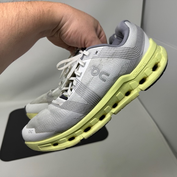 On Cloudgo gray and light lime green running shoes size 9 - Picture 13 of 13